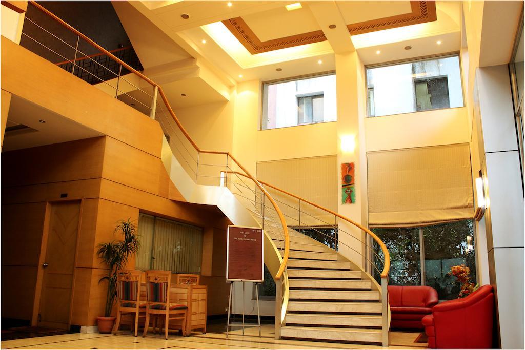 פונה The Ambassador Hotel מראה חיצוני תמונה